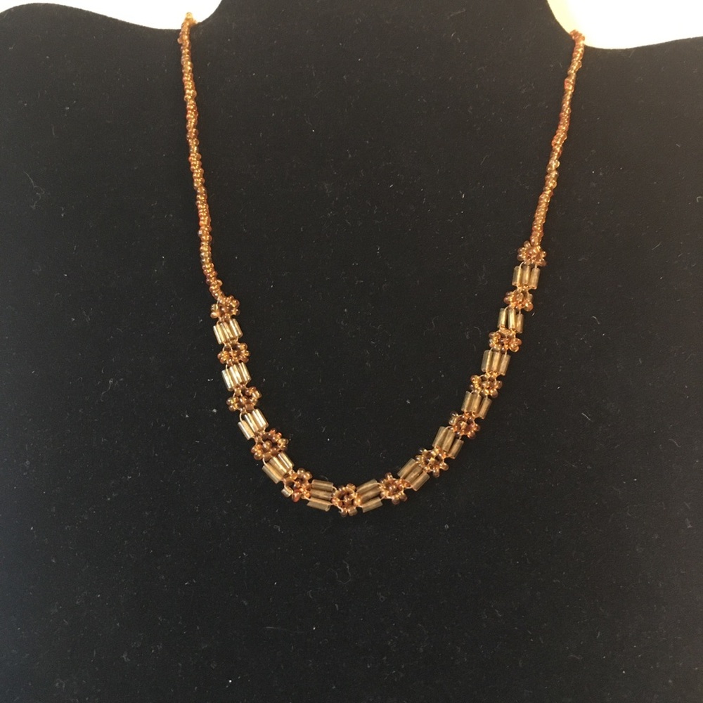 Gold glass beaded neckleac